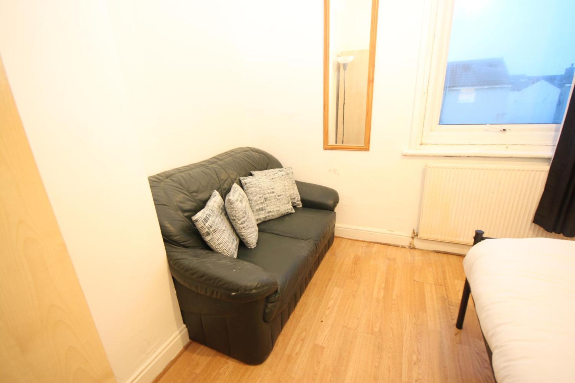 Barton Seaview, Self Catering Apartments, Promenade & Location, Families, Couples Or 23 Years Only, Free Parking Appartement *