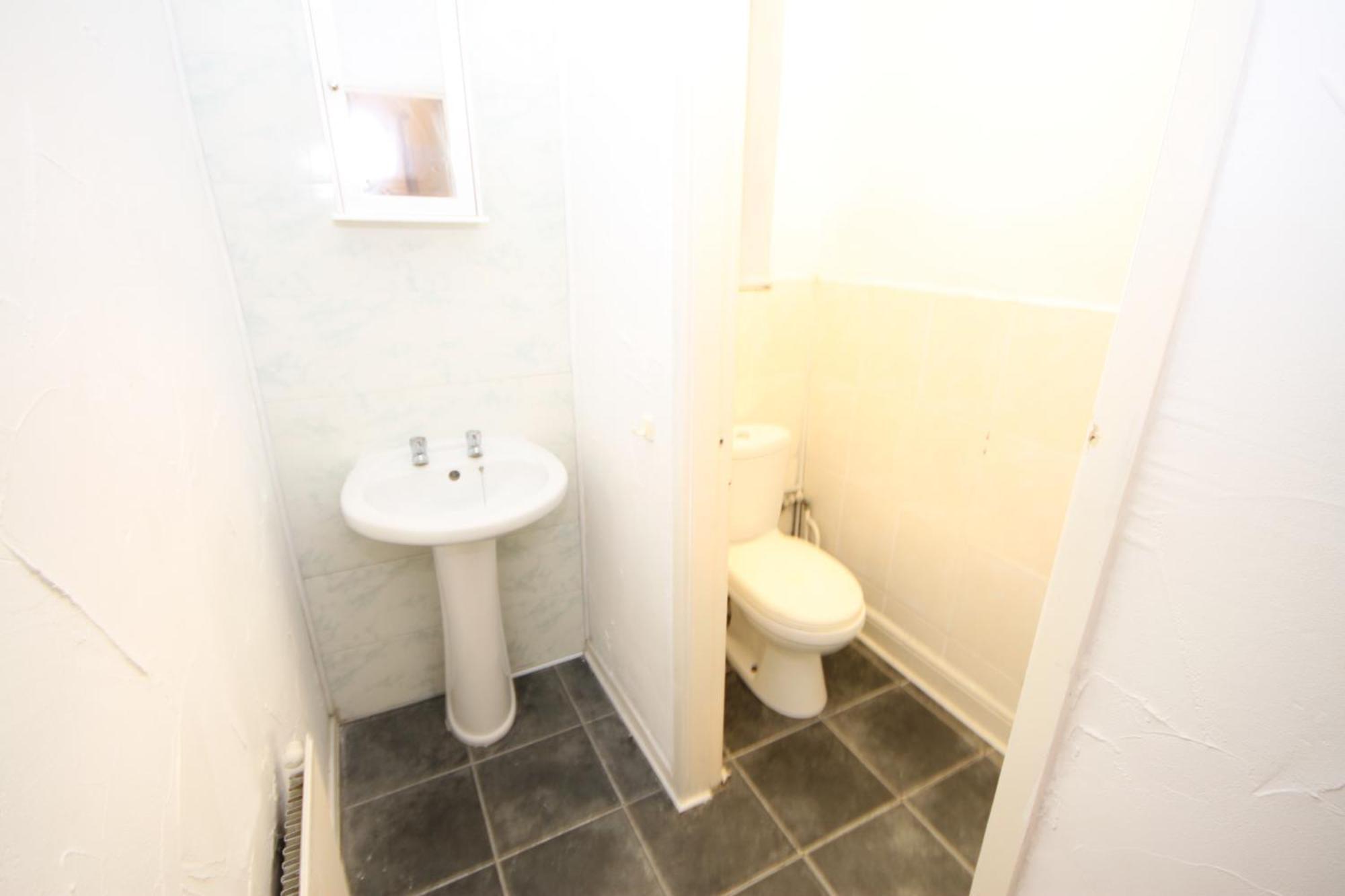 Barton Seaview, Self Catering Apartments, Promenade & Location, Families, Couples Or 23 Years Only, Free Parking Appartement