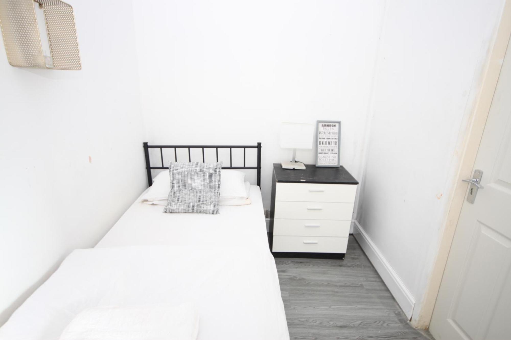 Appartement Barton Seaview, Self Catering Apartments, Promenade & Location, Families, Couples Or 23 Years Only, Free Parking