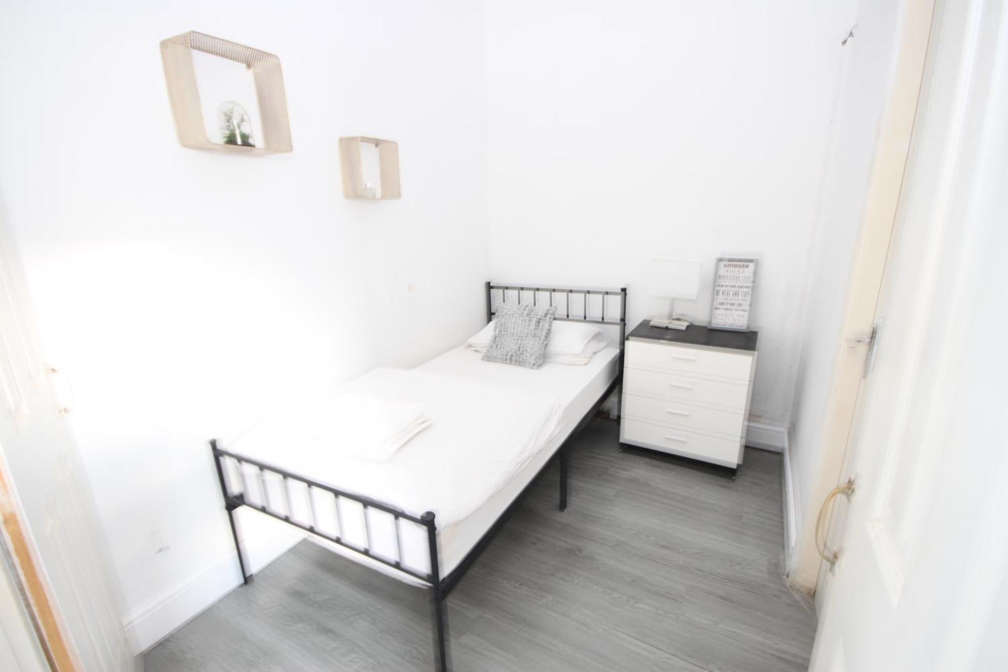 Barton Seaview, Self Catering Apartments, Promenade & Location, Families, Couples Or 23 Years Only, Free Parking Appartement *
